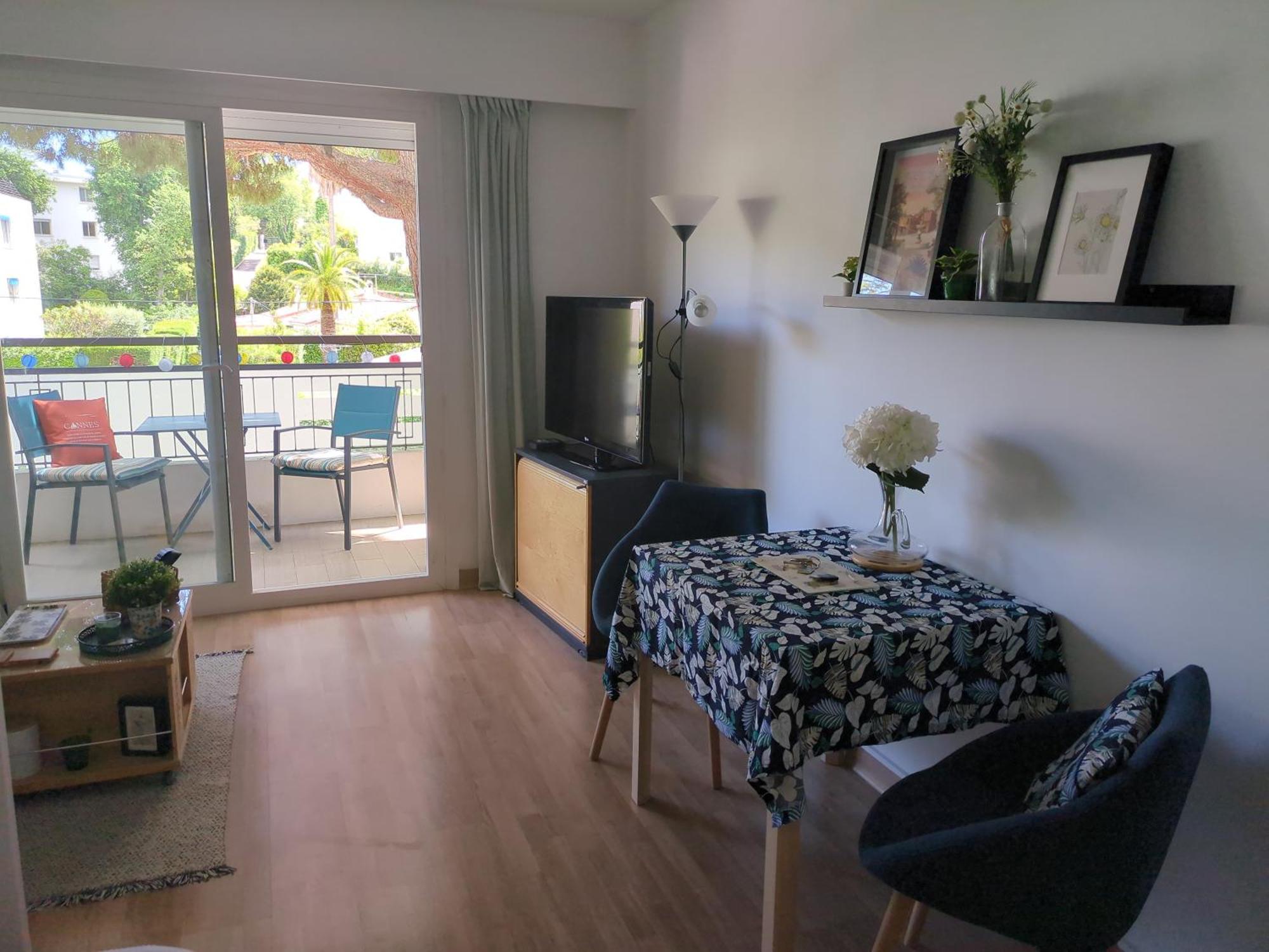 Apartment Isola Bella Entre Et Montagne Cannes
